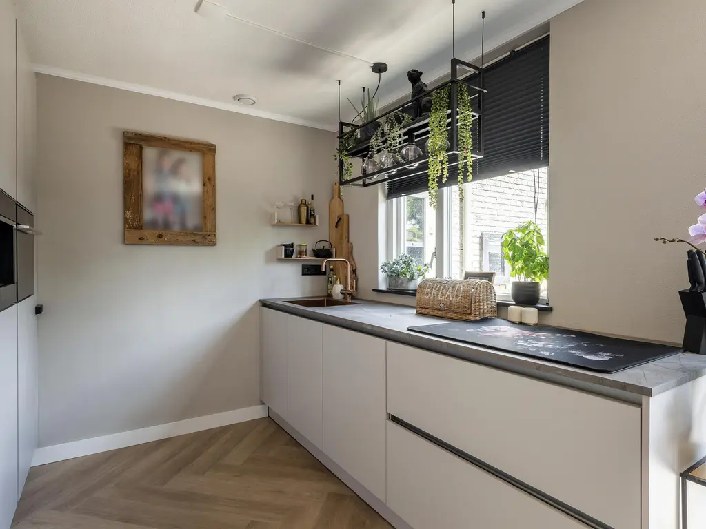 Tollenspark 9, 'S-GRAVENZANDE