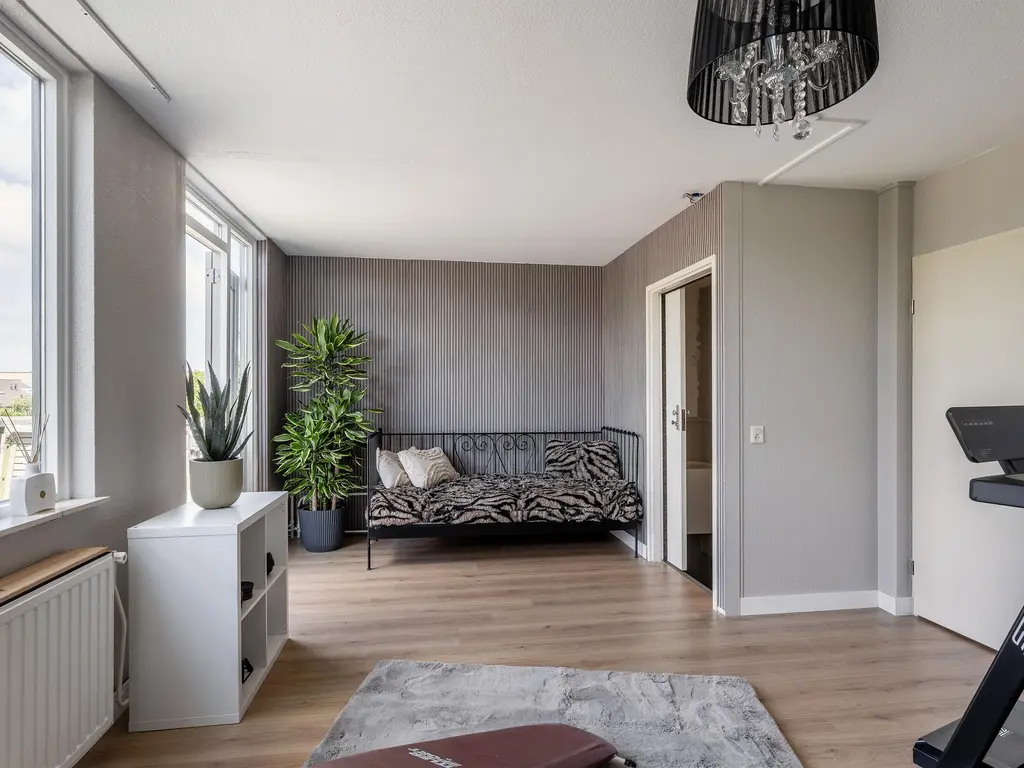Tollenspark 9, 'S-GRAVENZANDE