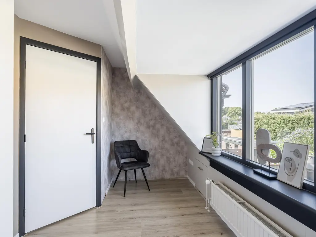 Duiventorenstraat 21, NAALDWIJK