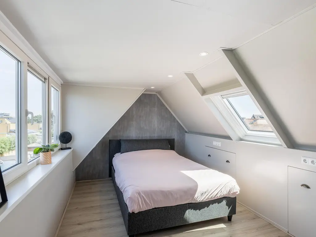 Duiventorenstraat 21, NAALDWIJK