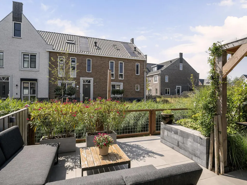 Hermelijn 22, 'S-GRAVENZANDE