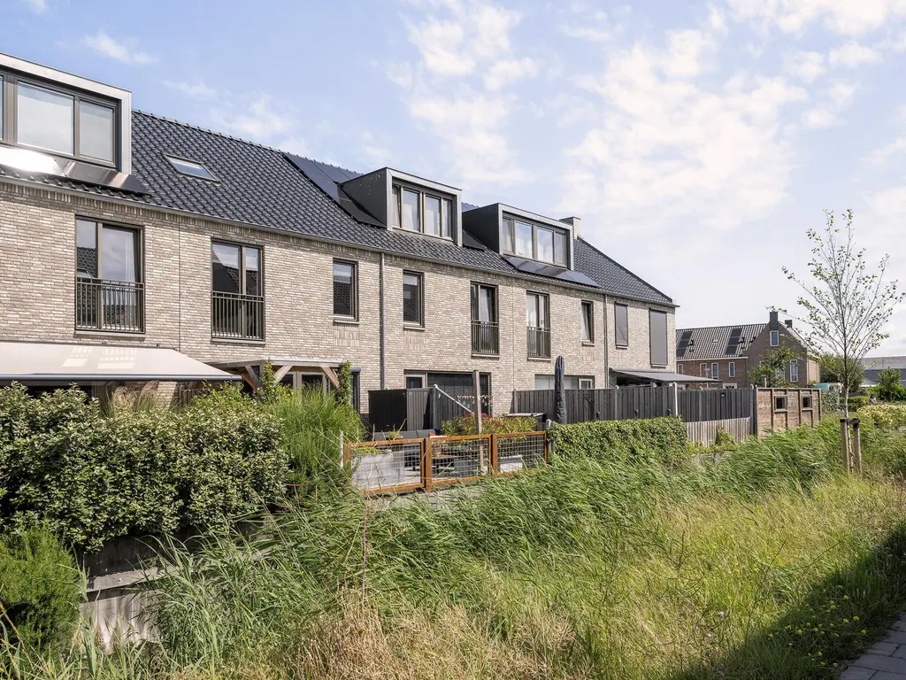 Hermelijn 22, 'S-GRAVENZANDE