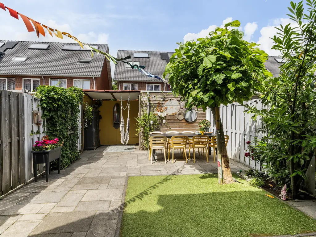 Albert van Schoonhovenlaan 21, WATERINGEN