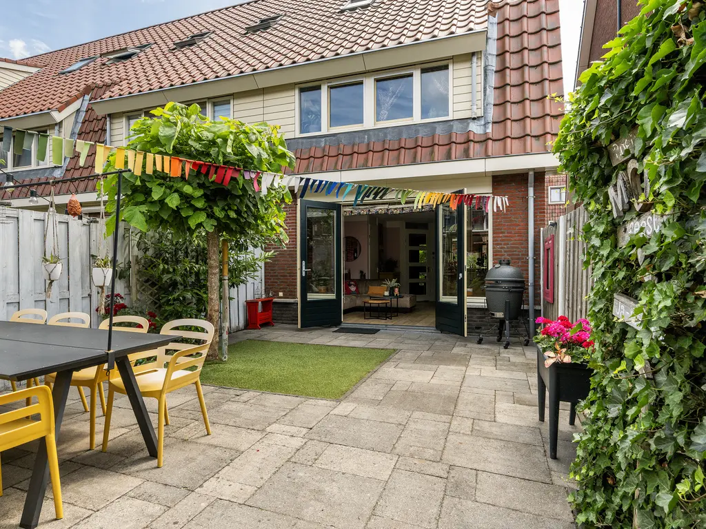 Albert van Schoonhovenlaan 21, WATERINGEN