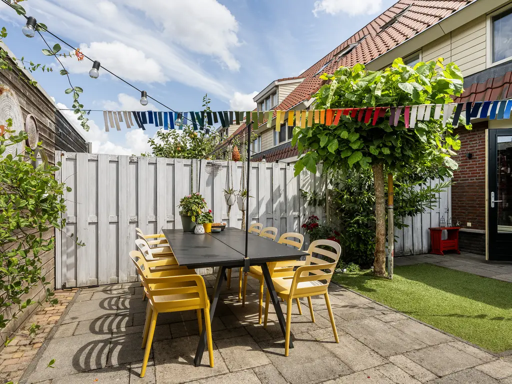 Albert van Schoonhovenlaan 21, WATERINGEN