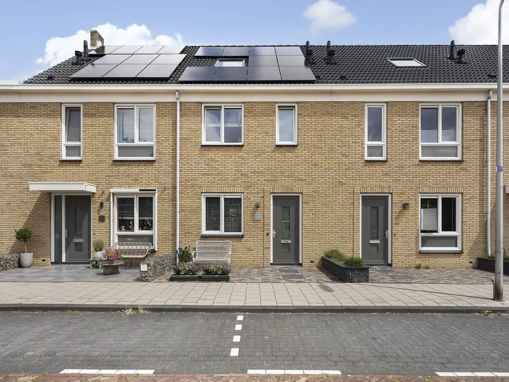 Chrysantenstraat 5, NAALDWIJK