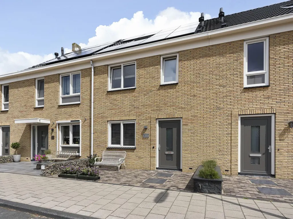 Chrysantenstraat 5, NAALDWIJK