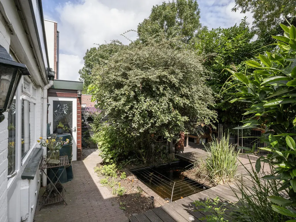Naaldwijkseweg 186, 'S-GRAVENZANDE