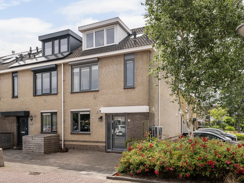 Aalbersestraat 15, NAALDWIJK