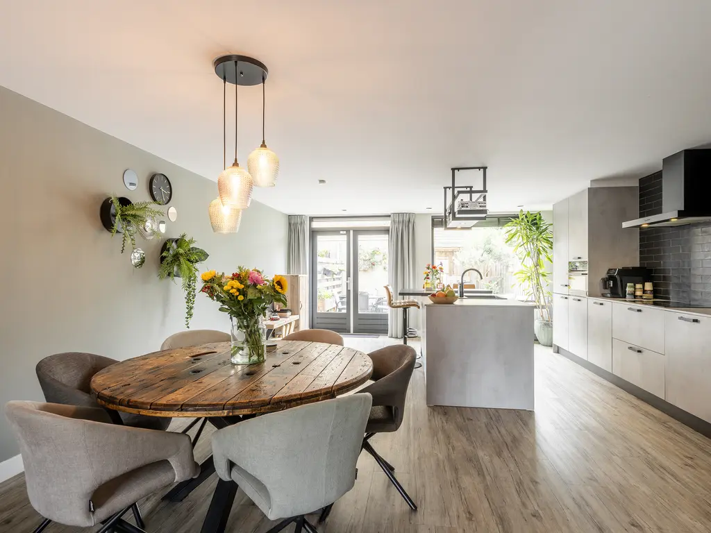 Aalbersestraat 15, NAALDWIJK