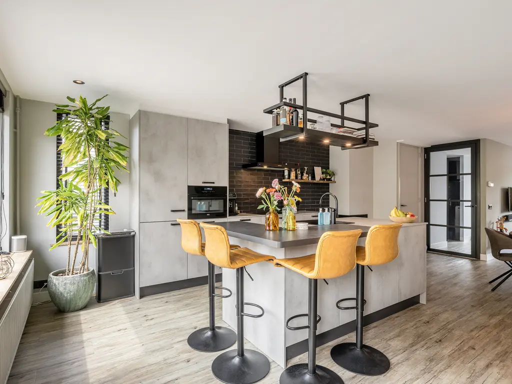Aalbersestraat 15, NAALDWIJK