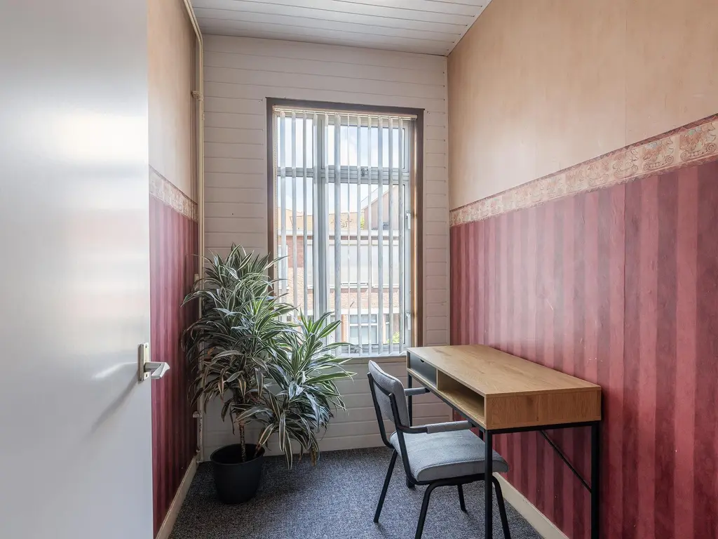 Viandenstraat 74, 'S-GRAVENHAGE