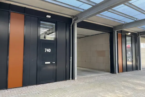 Honderdland 740