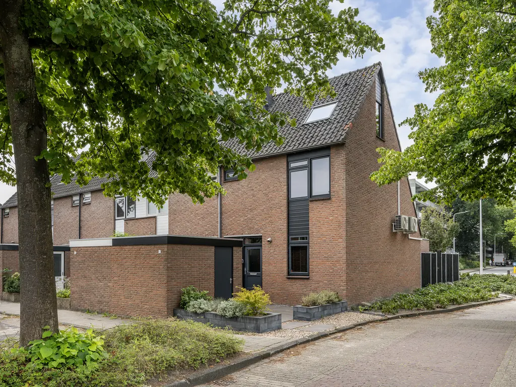 Colijnstraat 2, NAALDWIJK