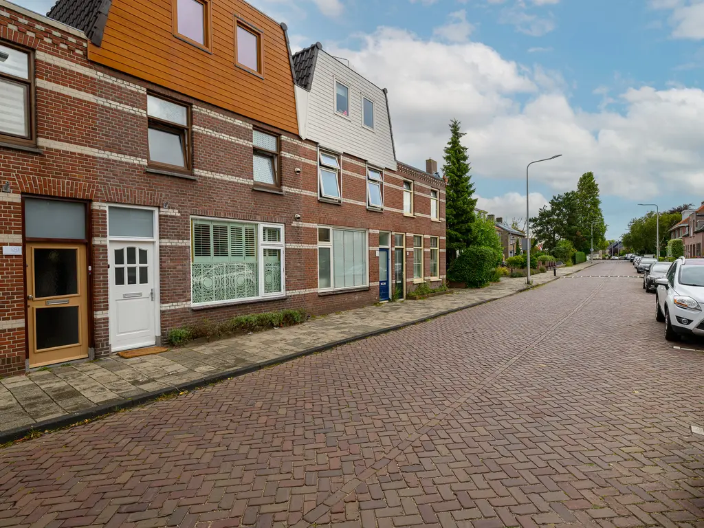 's-Gravenzandseweg 52, NAALDWIJK