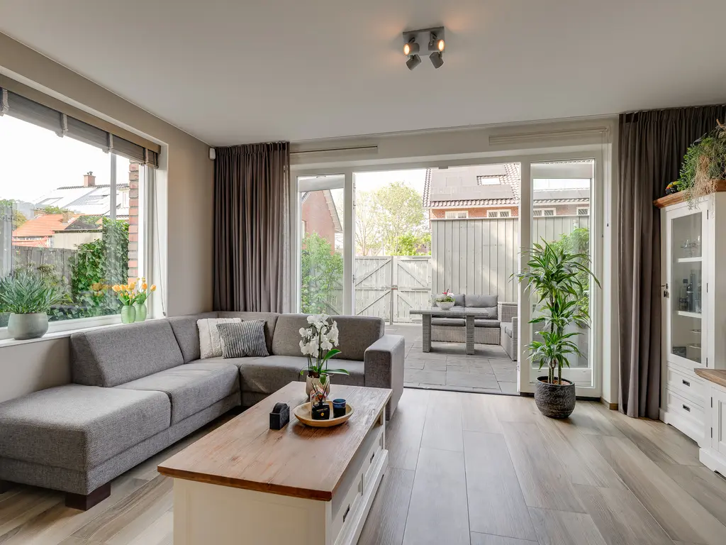 Laterastraat 11, NAALDWIJK