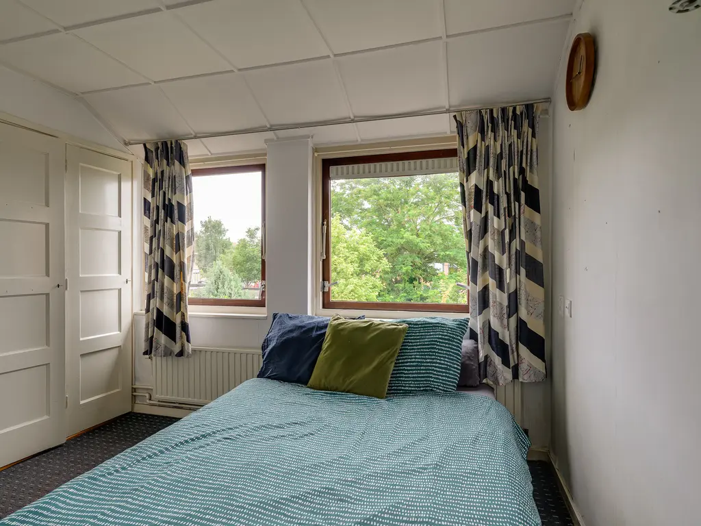 Korte Kruisweg 10, MAASDIJK
