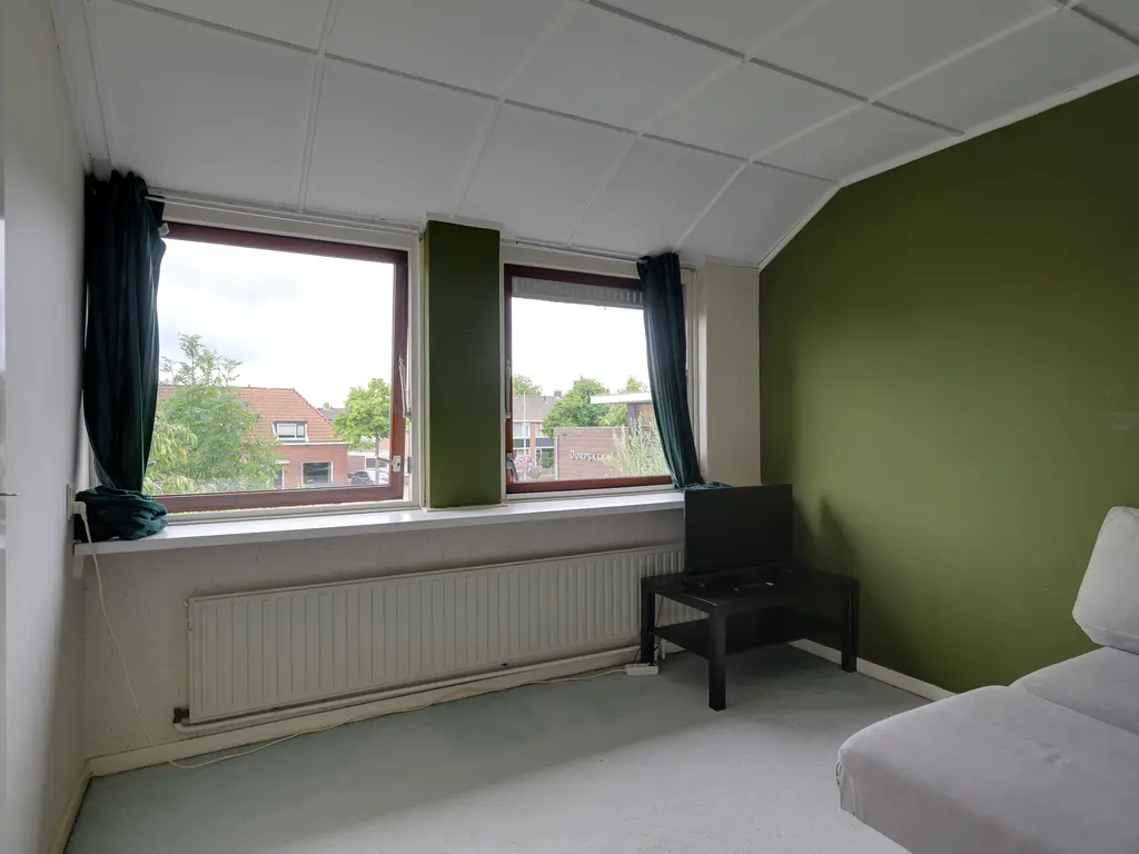 Korte Kruisweg 10, MAASDIJK