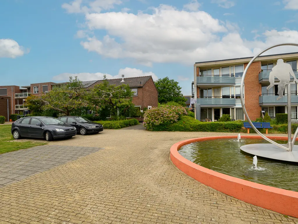 Korte Kruisweg 10, MAASDIJK