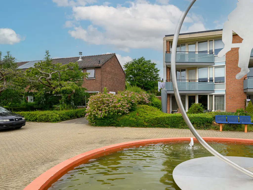 Korte Kruisweg 10, MAASDIJK