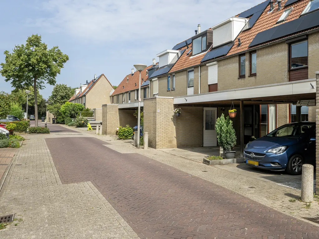 Calsstraat 12, NAALDWIJK