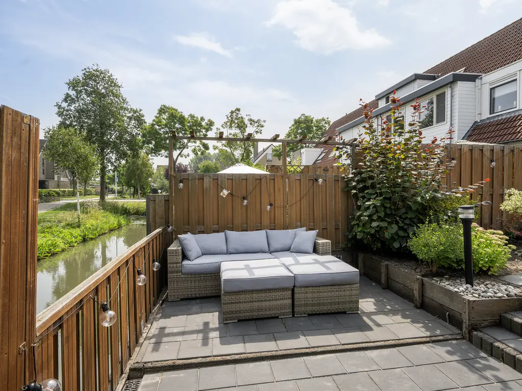 Calsstraat 12, NAALDWIJK
