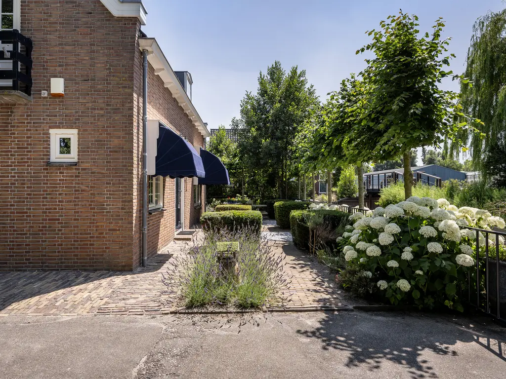 Madepolderweg 61, 'S-GRAVENHAGE