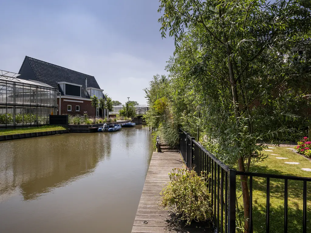 Madepolderweg 61, 'S-GRAVENHAGE