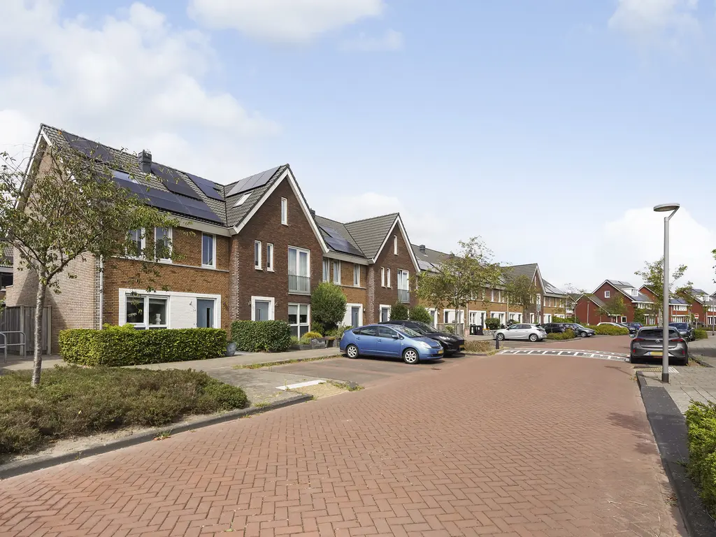 Corbulolaan 54, NAALDWIJK