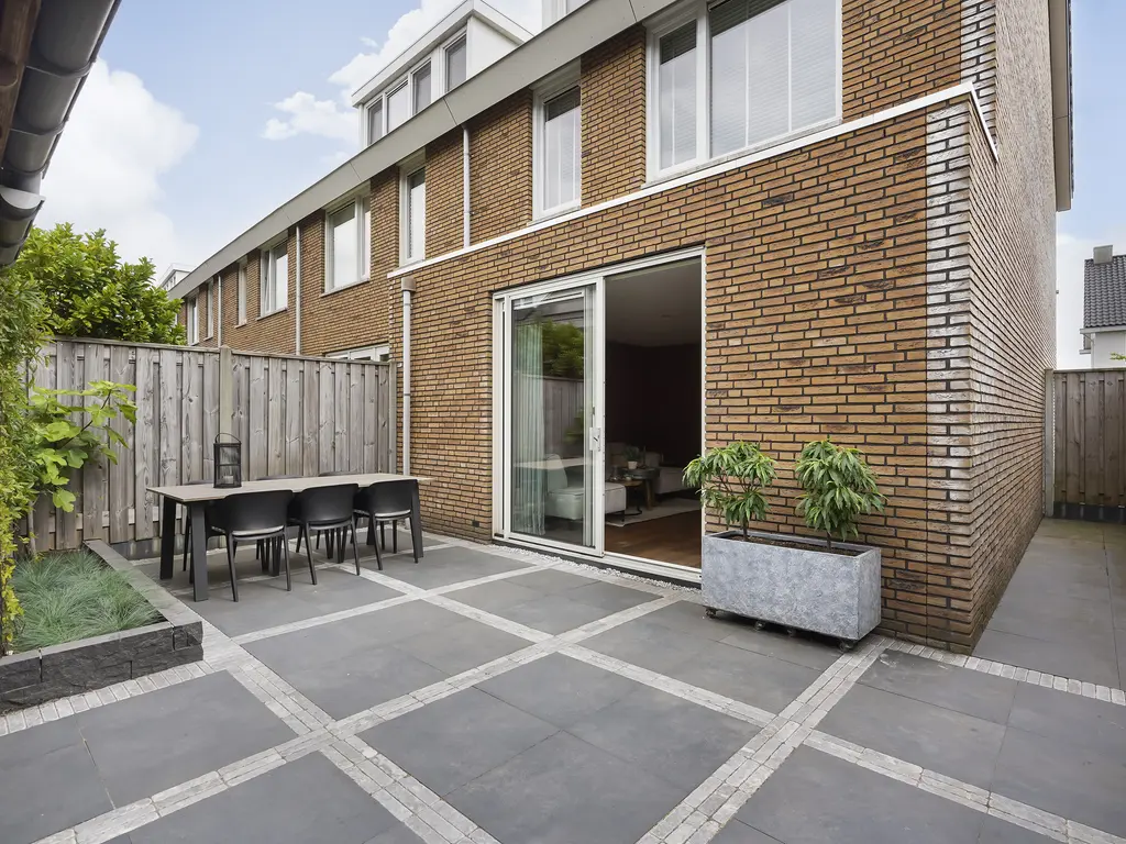 Corbulolaan 54, NAALDWIJK