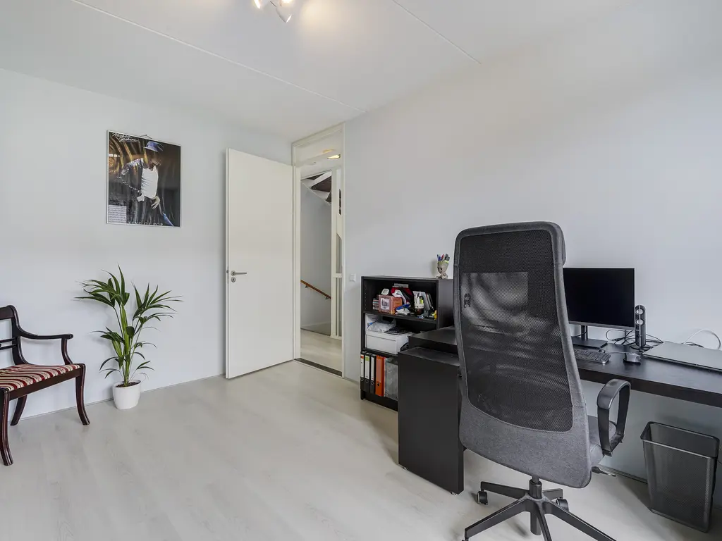 Kleine vos 8, 'S-GRAVENZANDE
