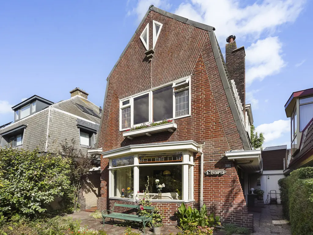 Emmastraat 132, MONSTER