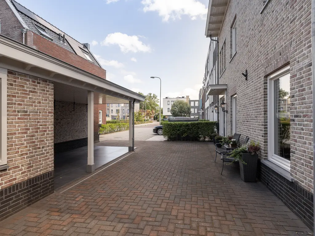 Arend Vijfvinkelplein 20, 'S-GRAVENHAGE