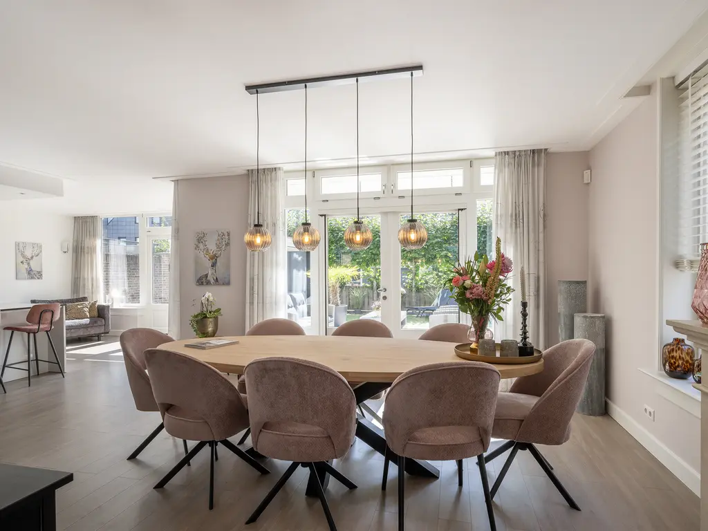 Arend Vijfvinkelplein 20, 'S-GRAVENHAGE
