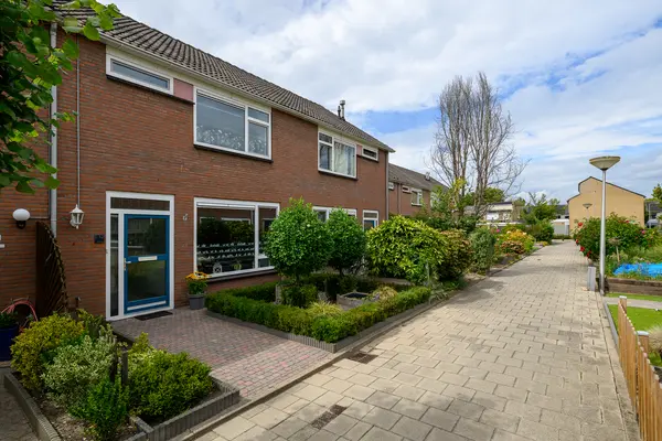 Van Brakelstraat 12