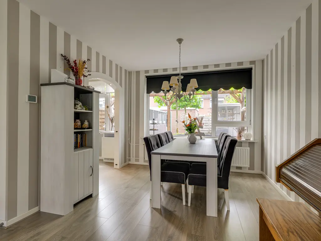 Van Brakelstraat 12, MAASDIJK