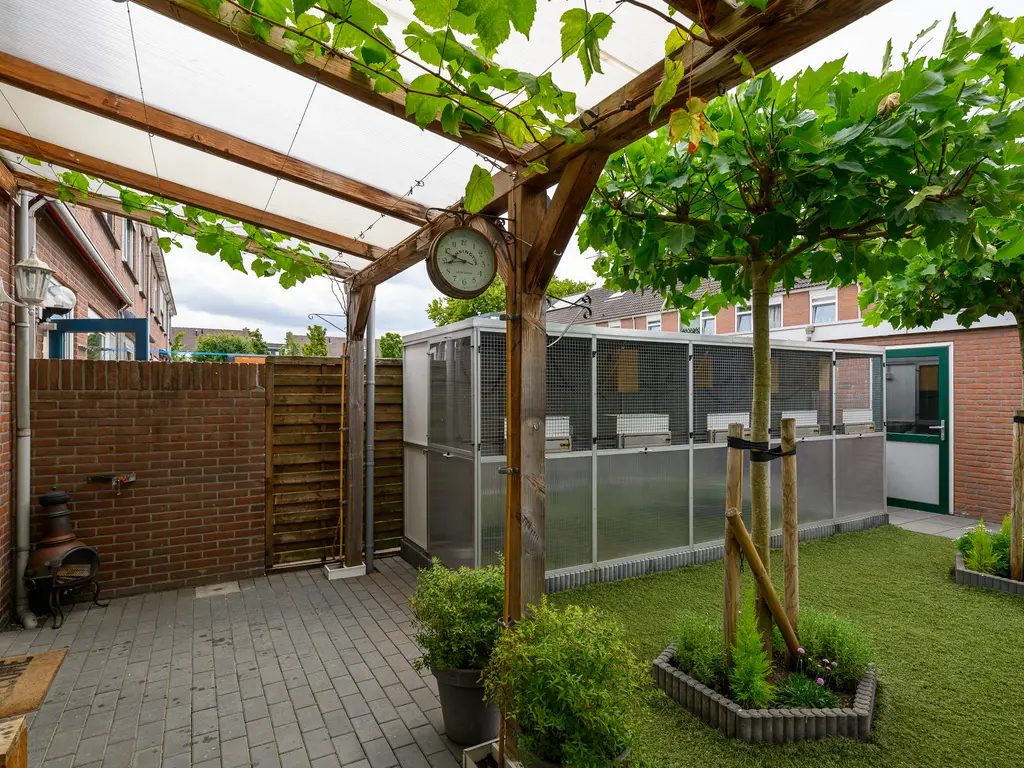 Van Brakelstraat 12, MAASDIJK