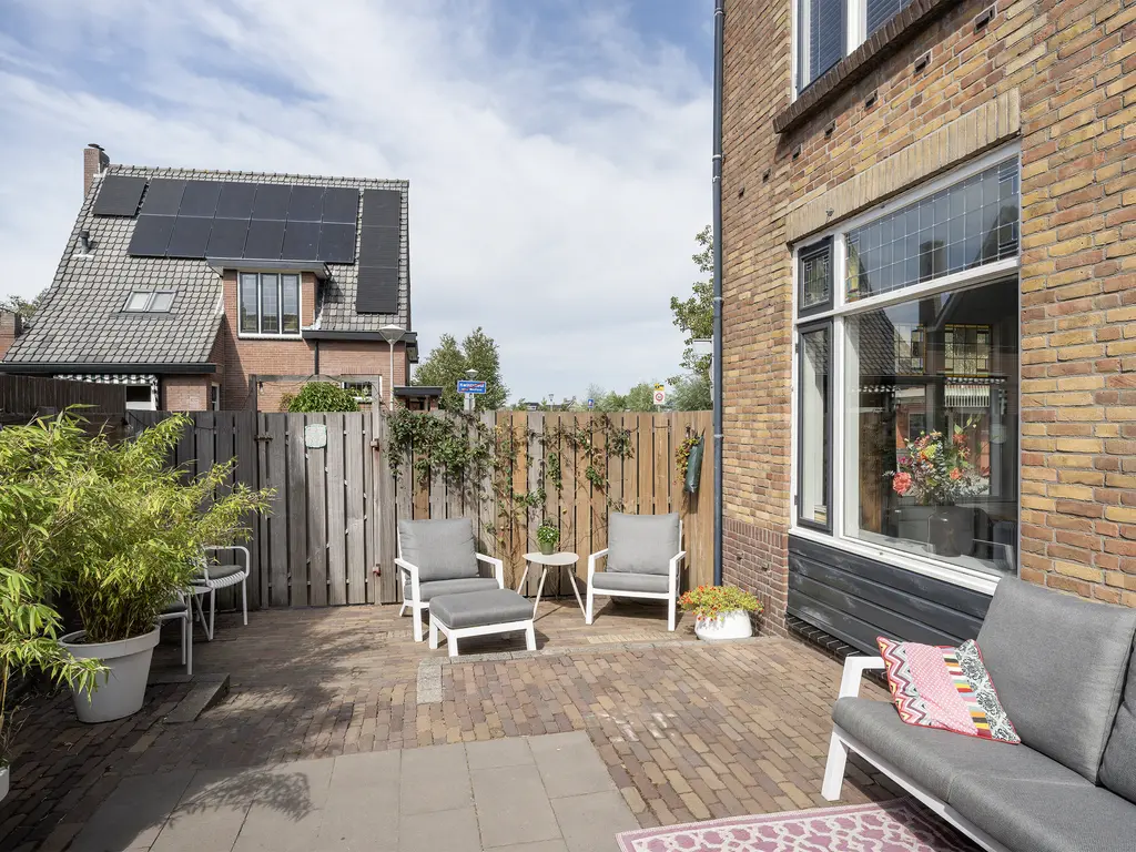 Pastoor Vinkesteynstraat 1, KWINTSHEUL