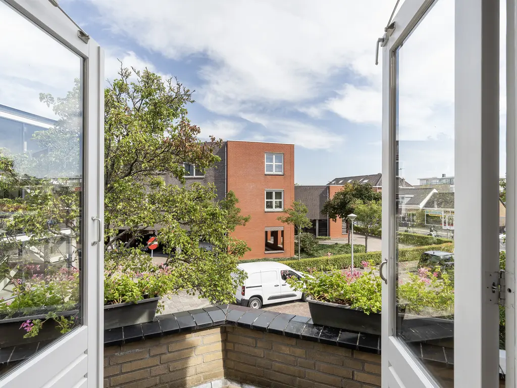 Pastoor Vinkesteynstraat 1, KWINTSHEUL