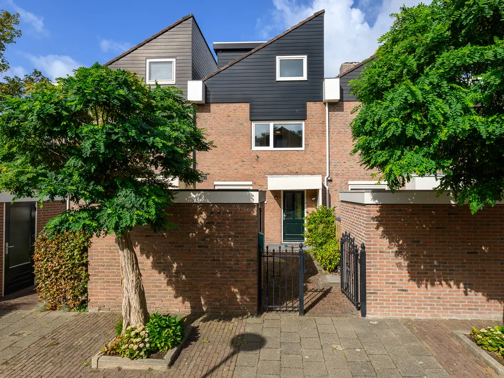 Tourmalijn 36, 'S-GRAVENZANDE