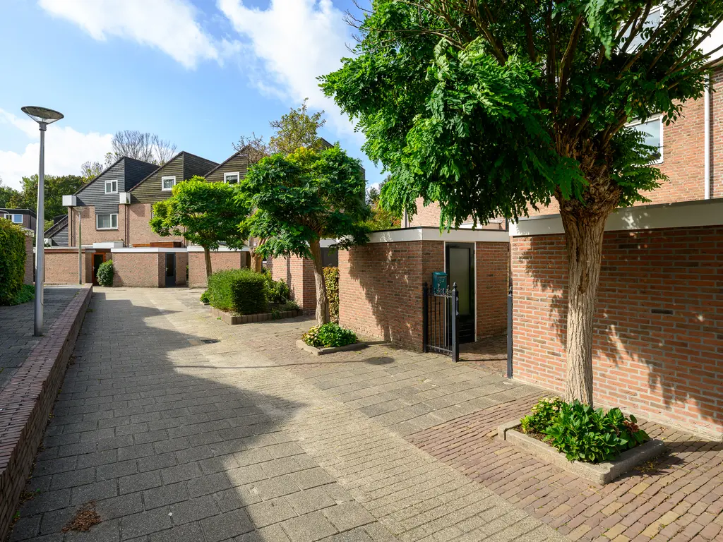 Tourmalijn 36, 'S-GRAVENZANDE