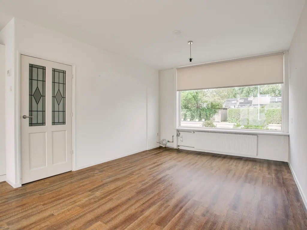 Bachlaan 24, NAALDWIJK