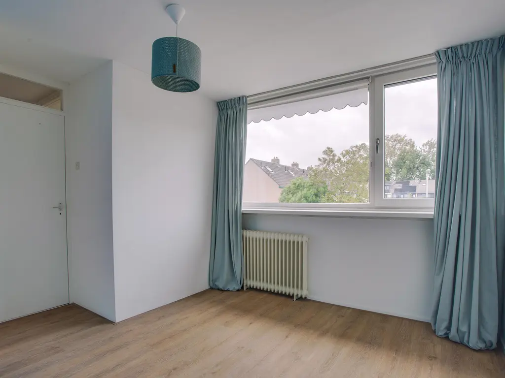 Bachlaan 24, NAALDWIJK