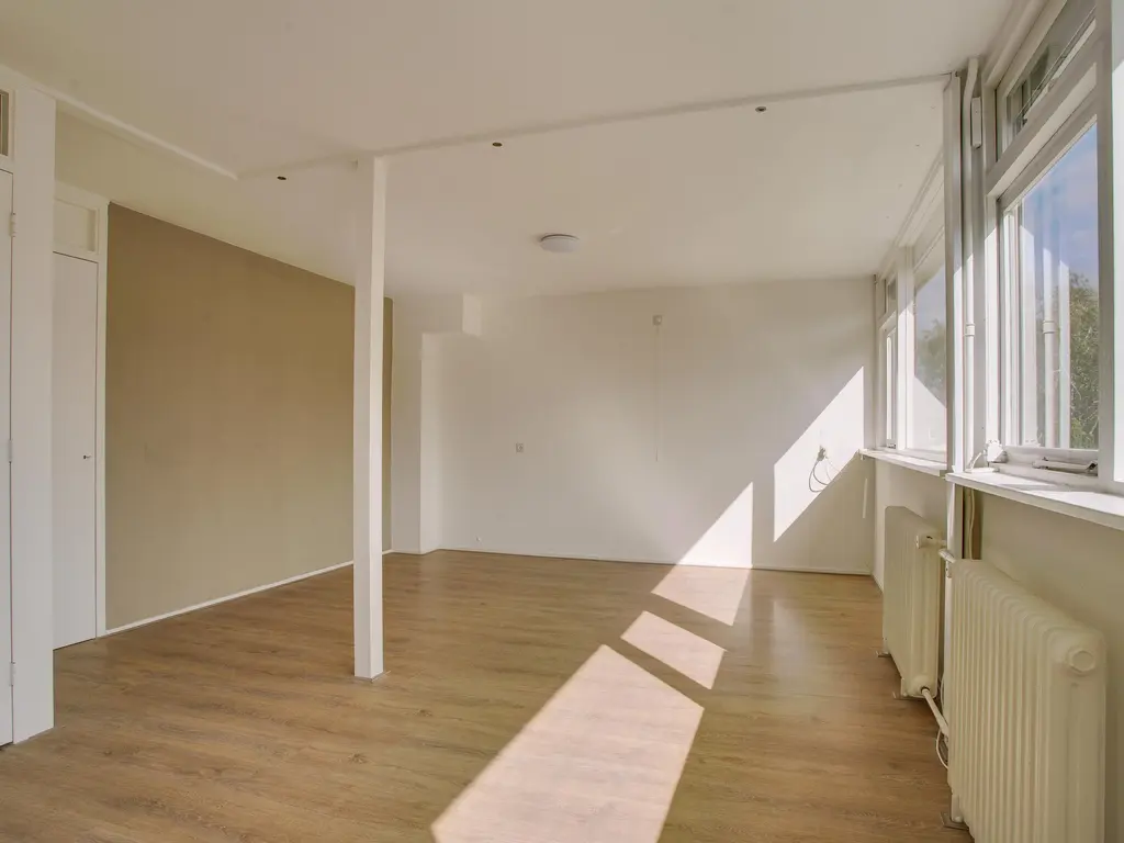 Bachlaan 24, NAALDWIJK