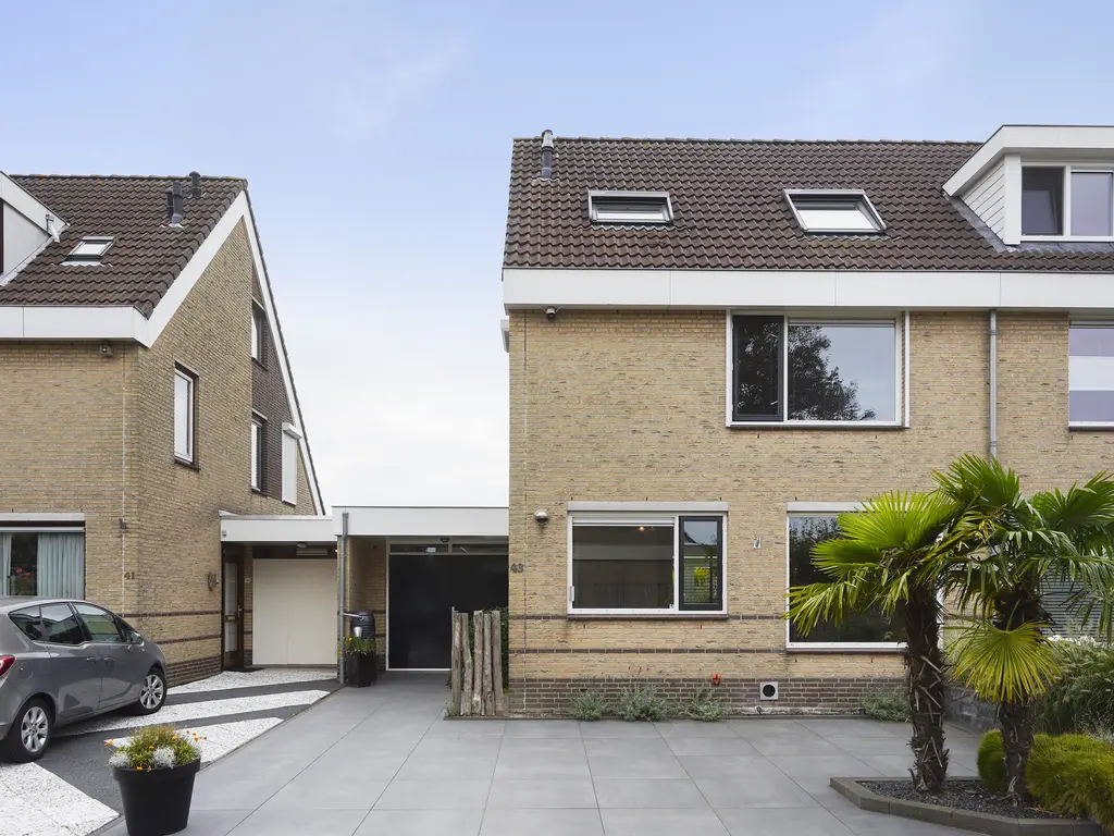 Van Houtenstraat 43, NAALDWIJK