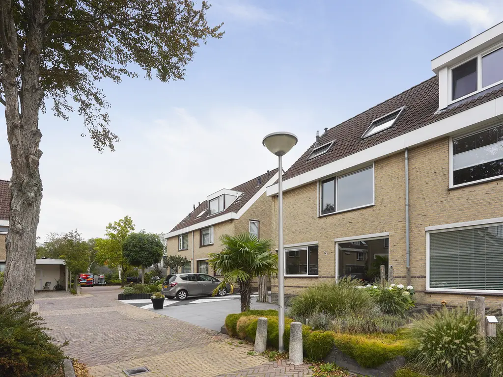 Van Houtenstraat 43, NAALDWIJK