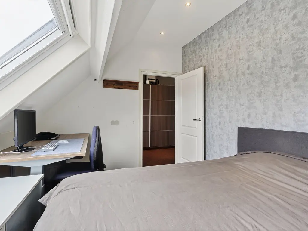 Van Houtenstraat 43, NAALDWIJK