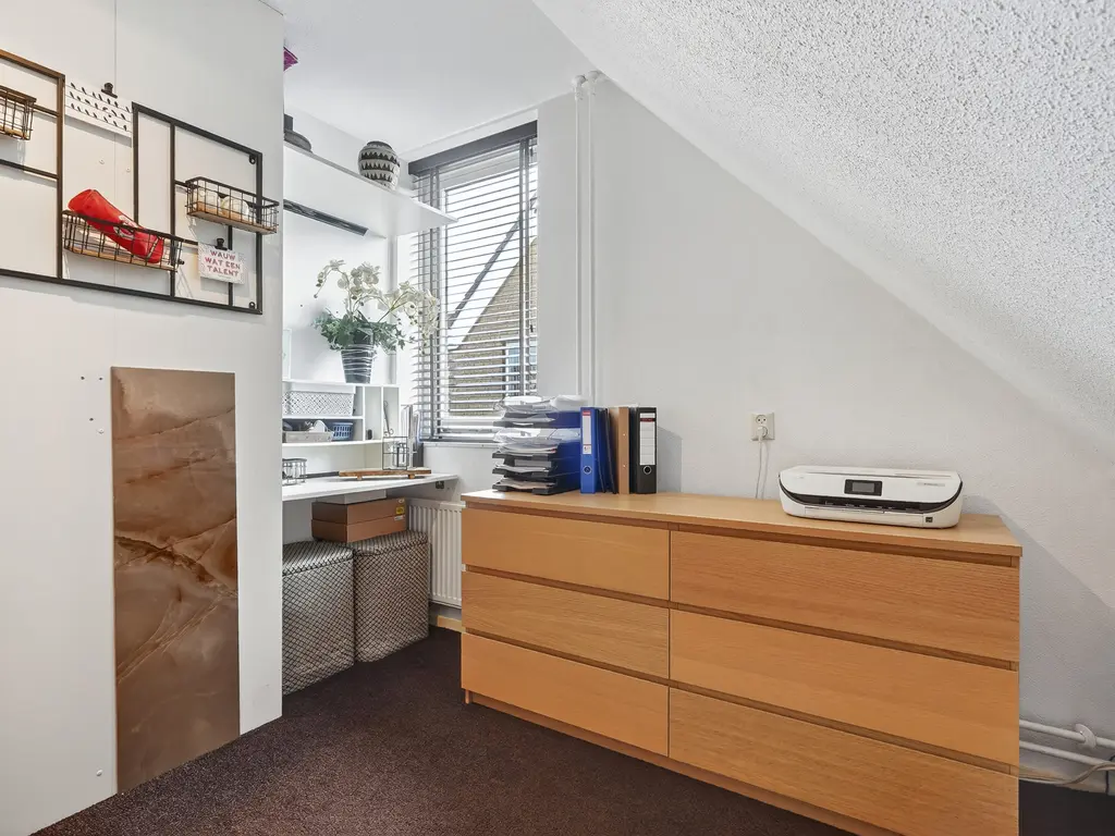 Van Houtenstraat 43, NAALDWIJK