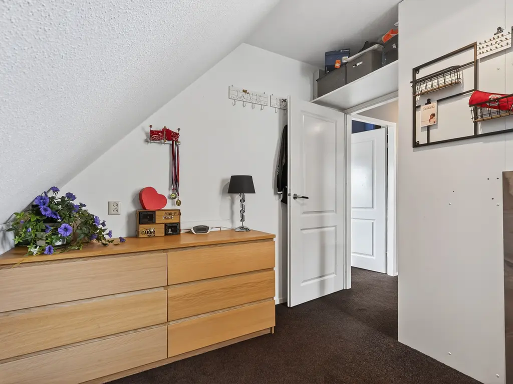 Van Houtenstraat 43, NAALDWIJK