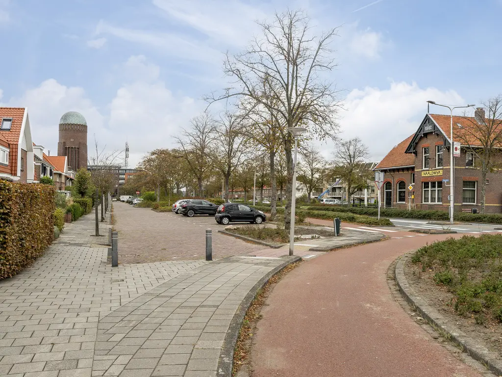 Kleine Woerdlaan 45, NAALDWIJK